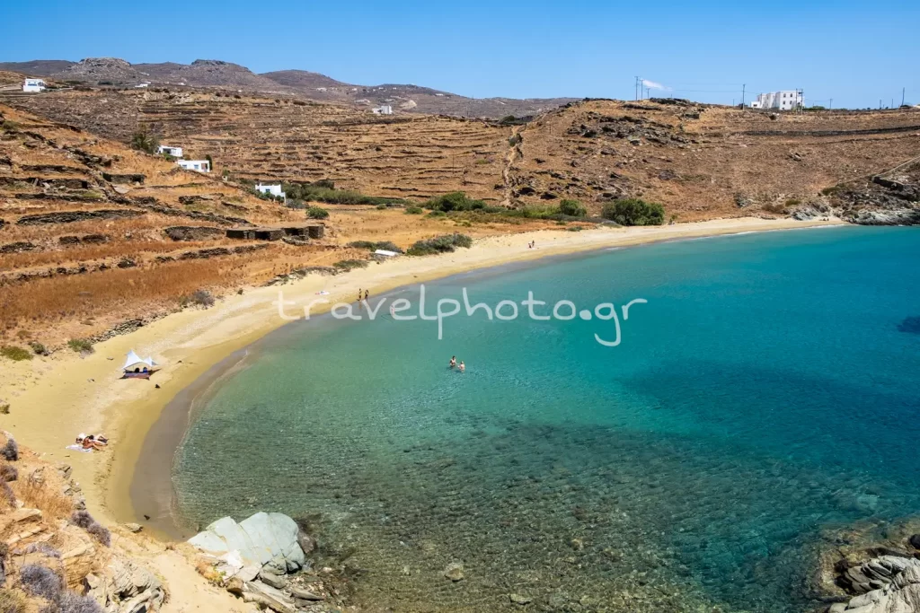 Παραλίες στη Τήνο