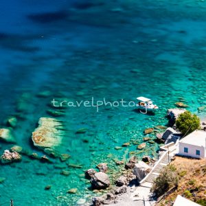 Καρπαθος γαλαζοπράσινα νερα θάλασσα