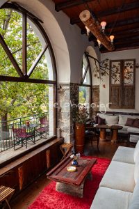 Polydroso Gitzina school hostel Parnonas guesthouse