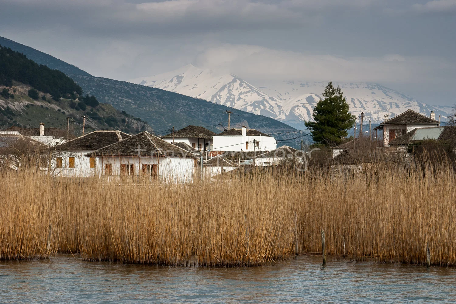 Limni-Ioanninon-Pamvotida-09 Στο νησάκι της Κυρα Φροσύνης