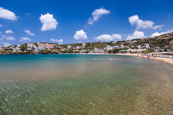 Η παραλία στο Μπατσί