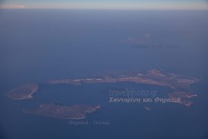 Πετώντας πάνω από την Σαντορίνη, πτήση