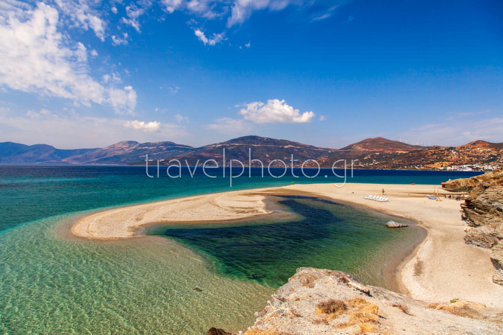 Megali Ammos-strand in de zuidelijke Golf van Evia, Marmari, Evia