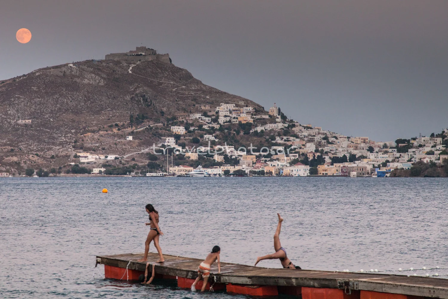 Λέρος Άλιντα Πανσέληνος διακοπες βουτιές μπάνιο