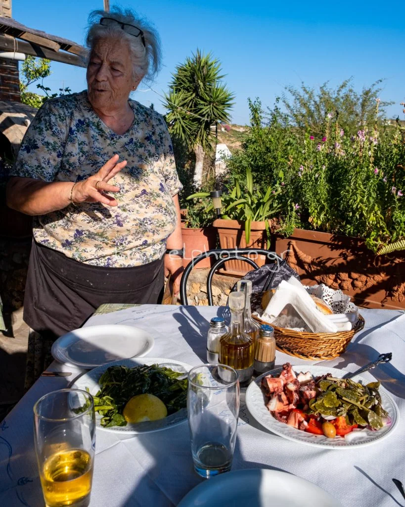 Αρκοι Αρκιοι ταβέρνα Απόλαυση Αγγελική