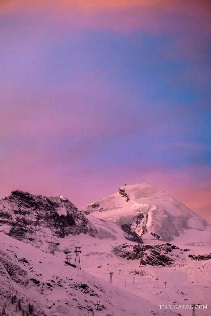 Saas Fee village ski station Swiss Alps x