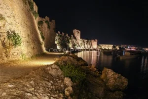 Κάστρο Μεθώνης Μπούρτζι
