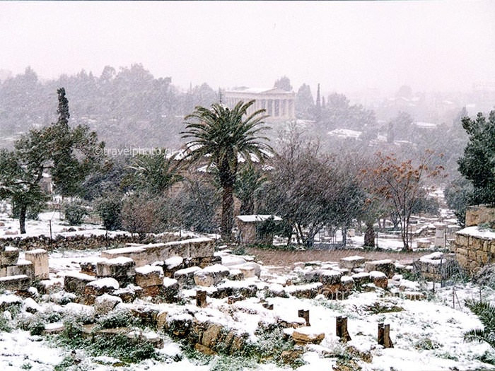 xioni snow in athens