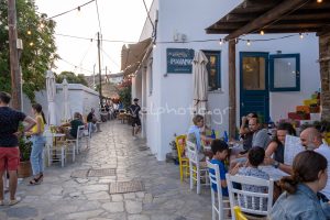 Τριαντάρος χωριό Τήνος ταβέρνα