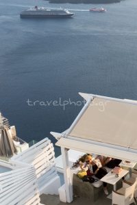 Σαντορίνη σέλφι κρουαζιερόπλοιο καφέτερια