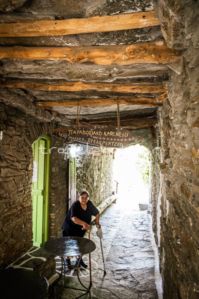 Χωριό Αγάπη Τήνου kamara paradosiako kafeneio