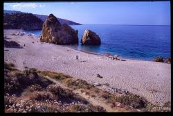 Praia Potistika em Pelion, no lado do Mar Egeu